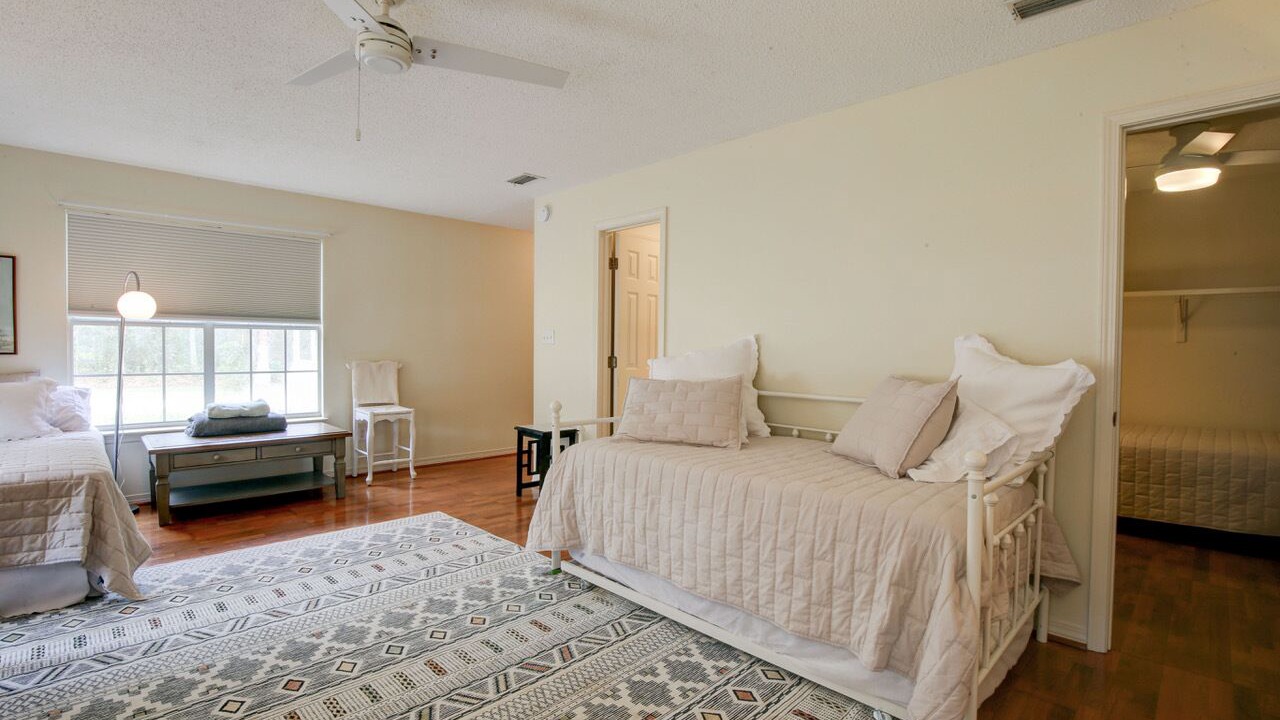 Photo of Bedroom in Point Clear