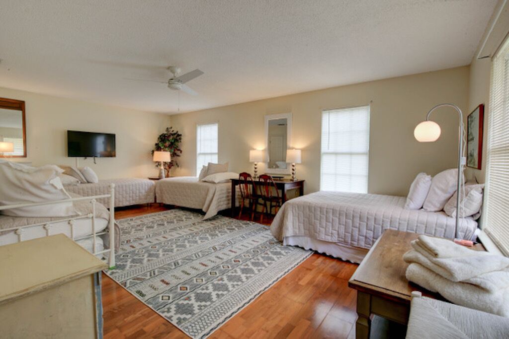 Photo of Bedroom in Point Clear