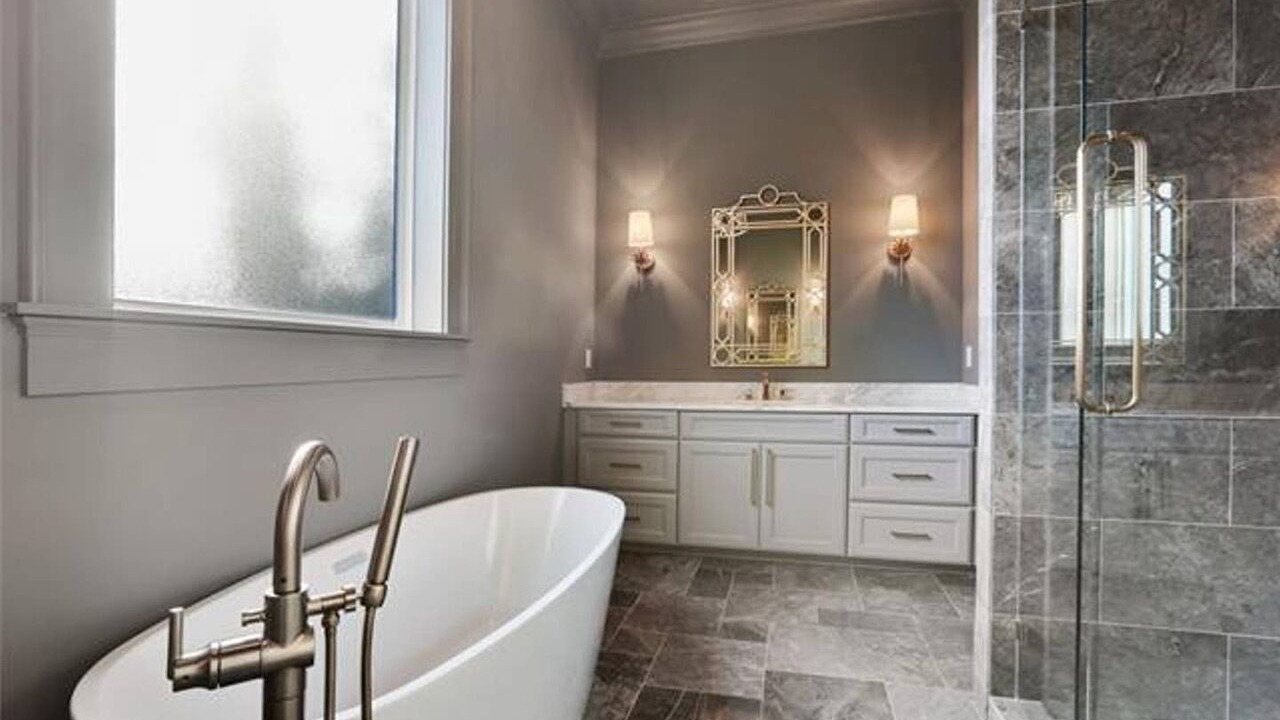 Photo of Bathroom in West Riverside