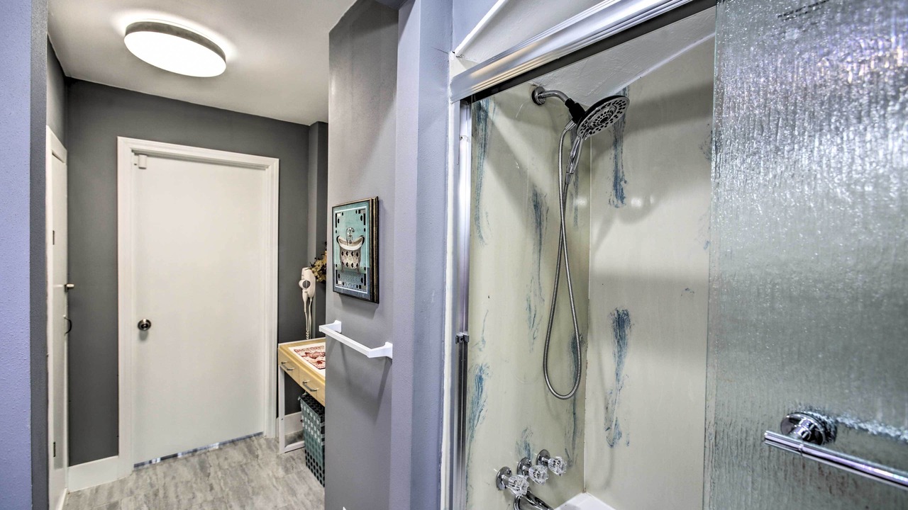 Photo of Bathroom in Westwego