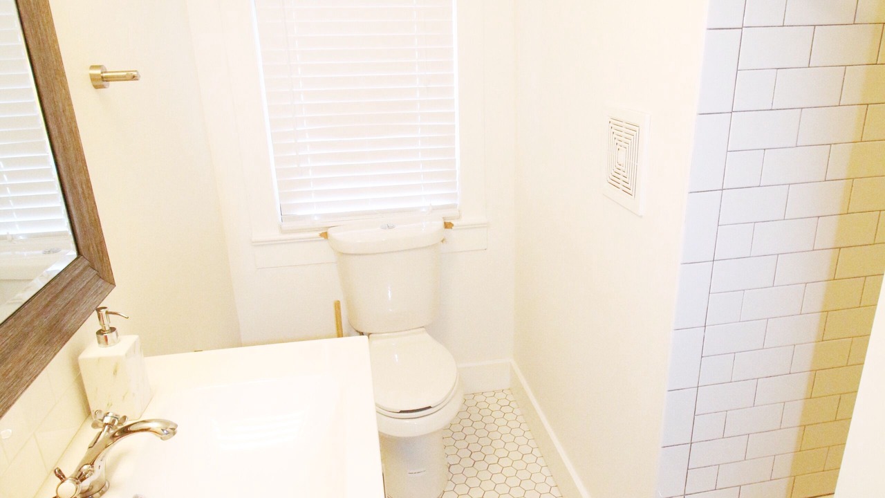 Photo of Bathroom in Highlands - Perkins