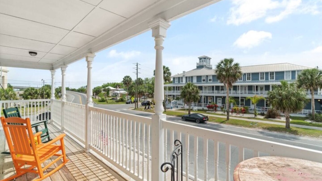 Photo of Others in Historic Downtown Apalachicola