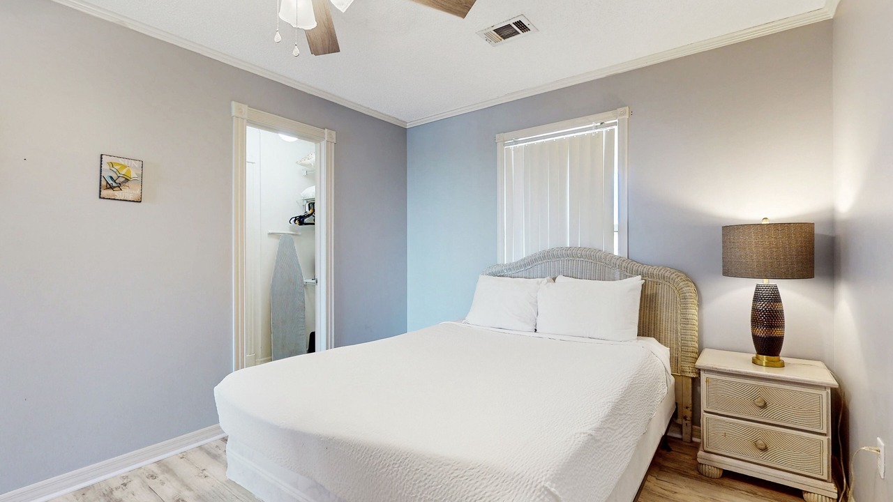 Photo of Bedroom in Destin