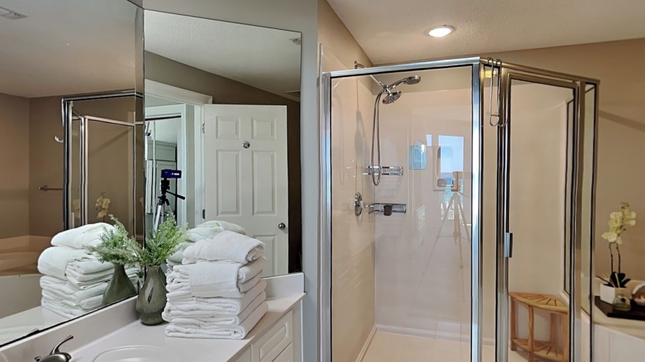 Photo of Bathroom in Navarre Beach