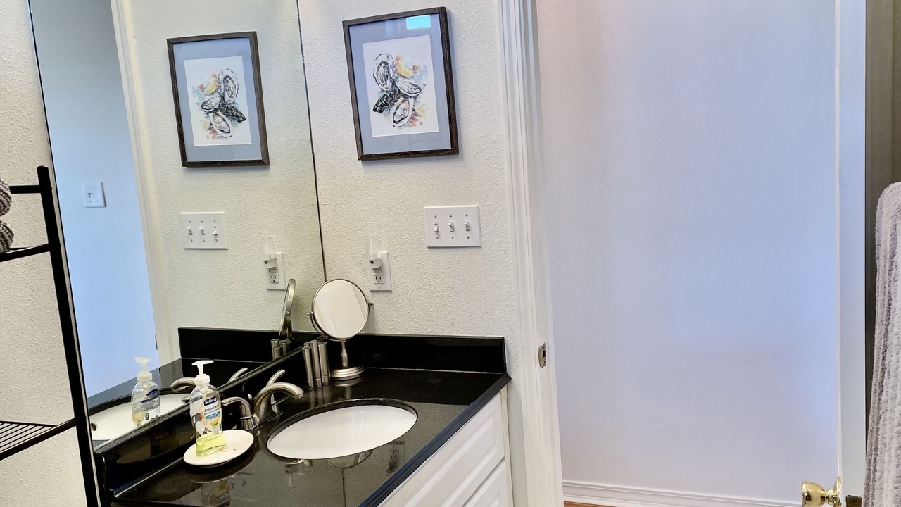 Photo of Bathroom in Shoreline Park