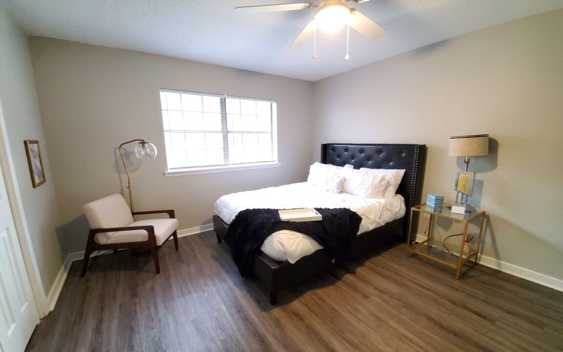 Photo of Bedroom in Tougaloo