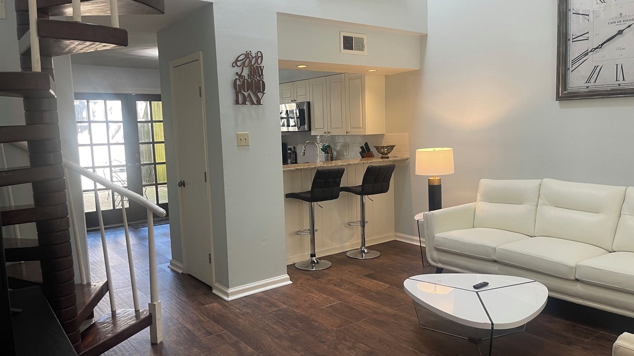 Photo of Livingroom in South Baton Rouge