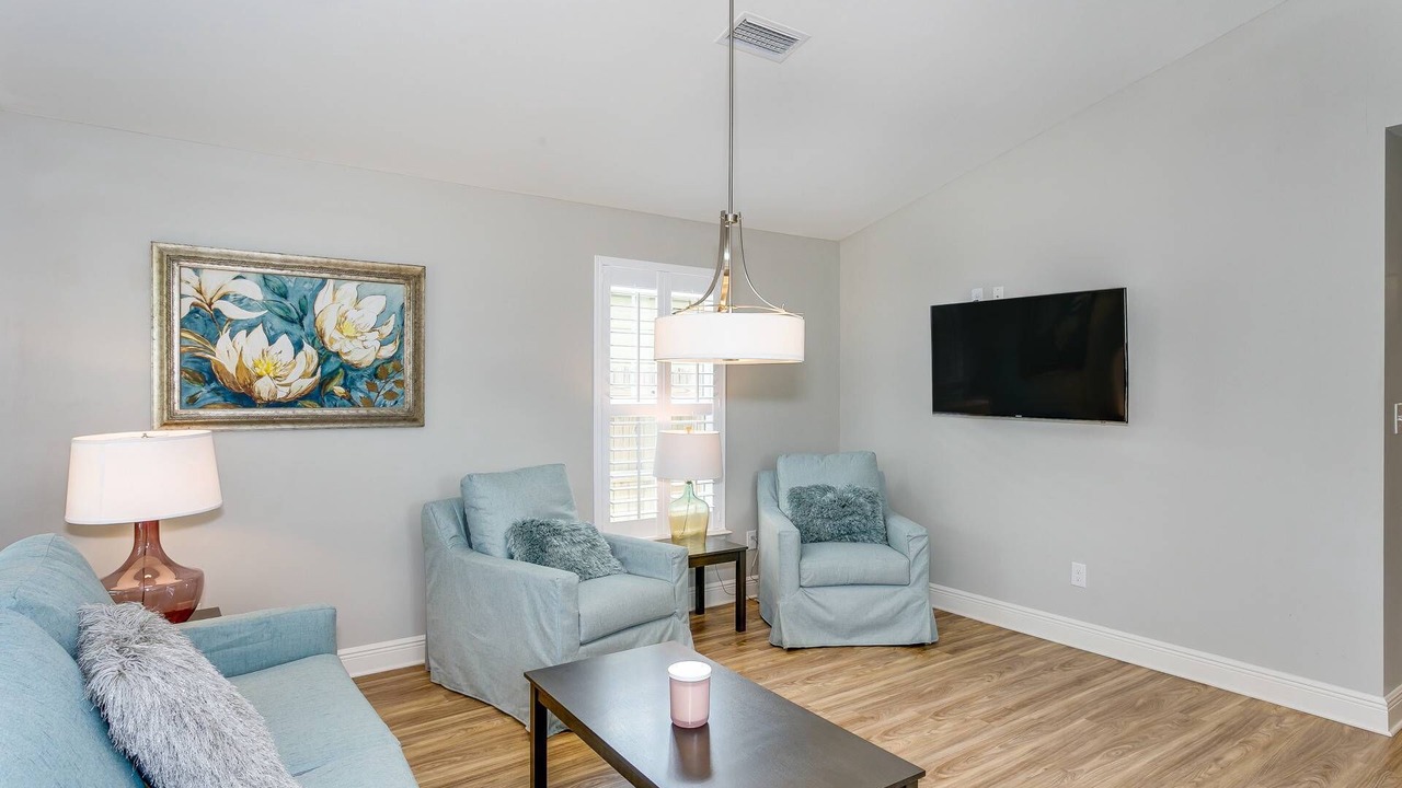 Photo of Bedroom in Downtown