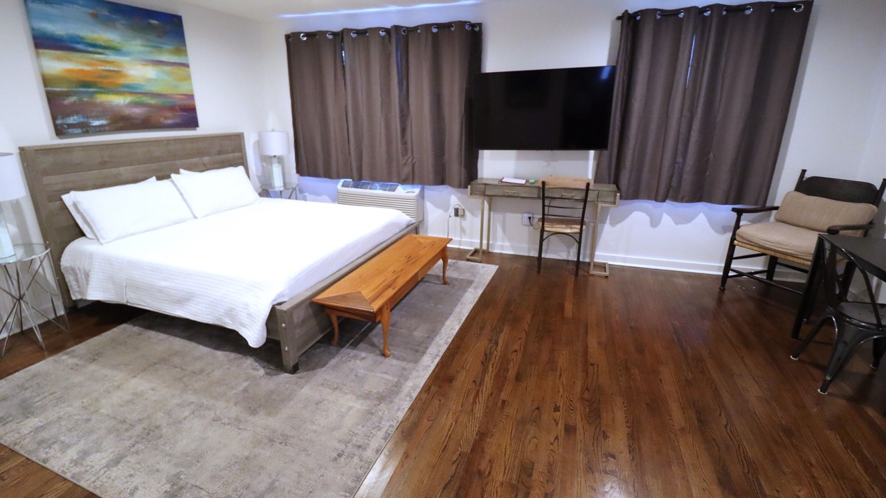 Photo of Bedroom in Highlands - Perkins