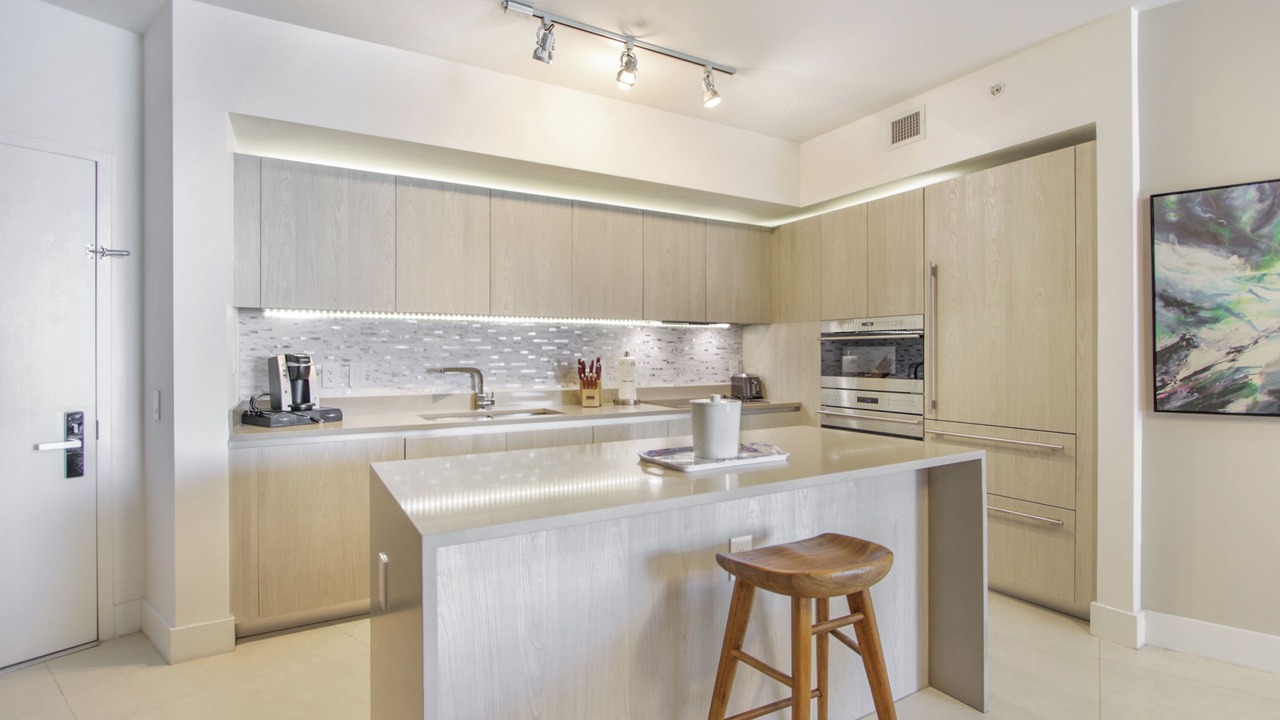 Photo of Kitchen in Hollywood South Central Beach