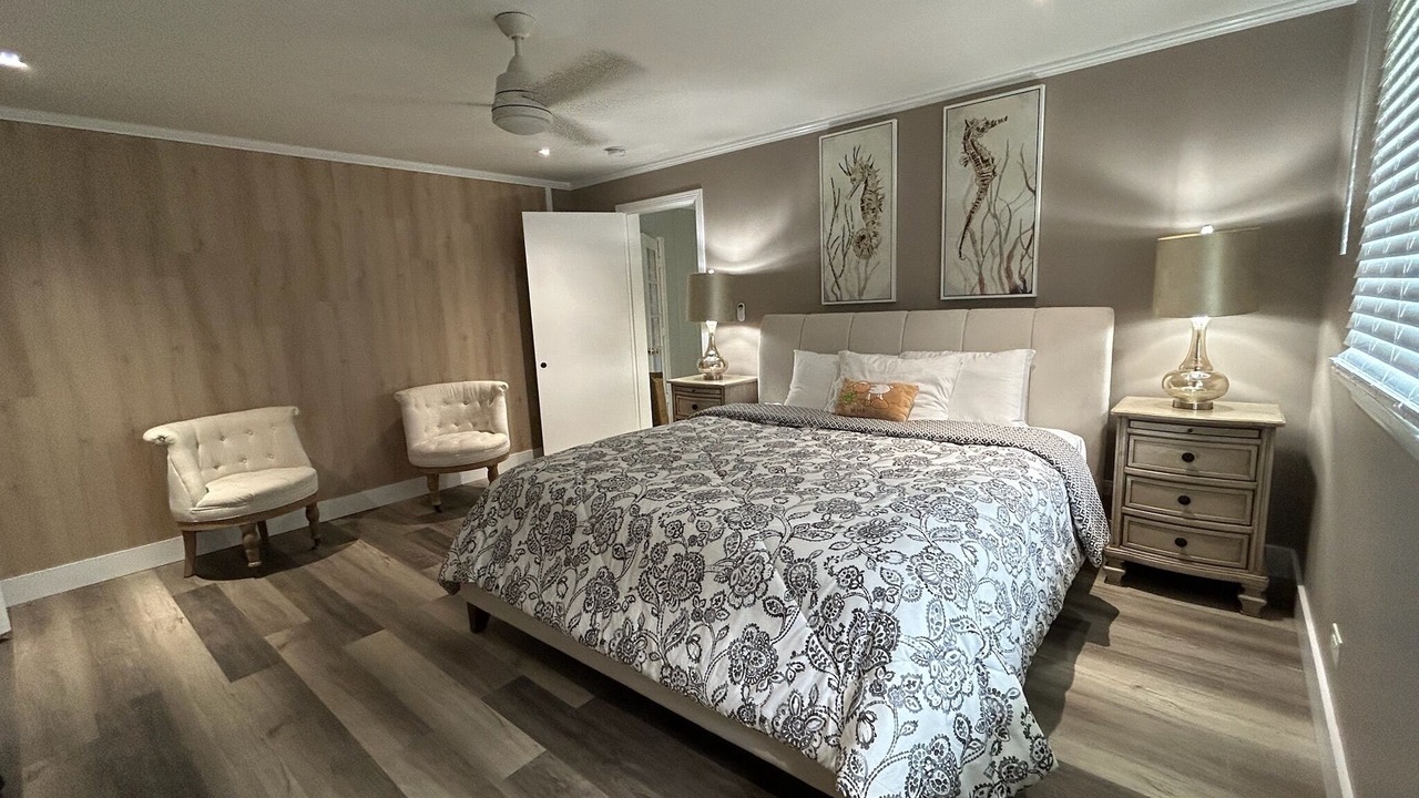 Photo of Bedroom in Tropic