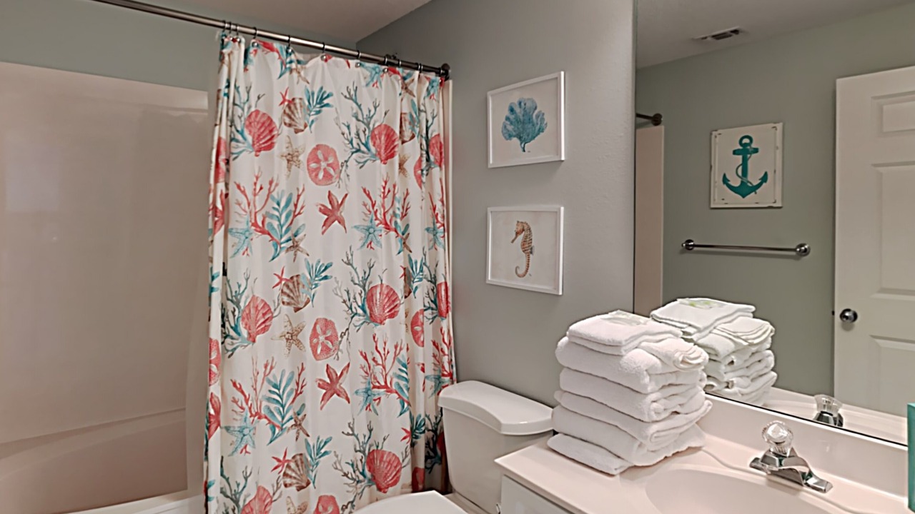 Photo of Bathroom in Navarre Beach