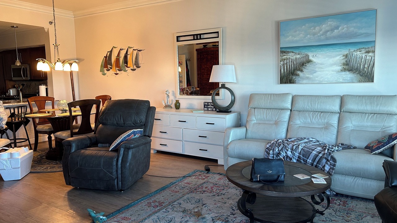 Photo of Livingroom in Four Mile Village