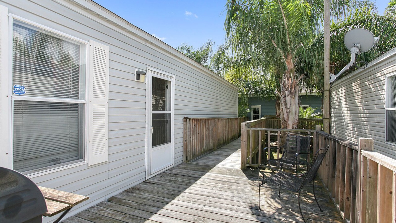 Photo of Patio Balcony in Boothville-Venice