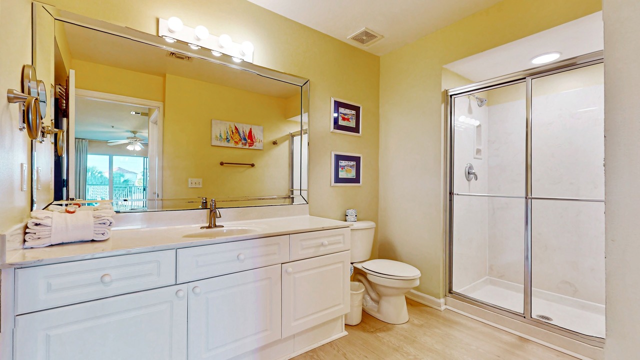 Photo of Bathroom in Miramar Beach