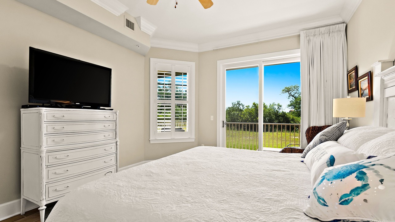 Photo of Bedroom in Santa Rosa Beach