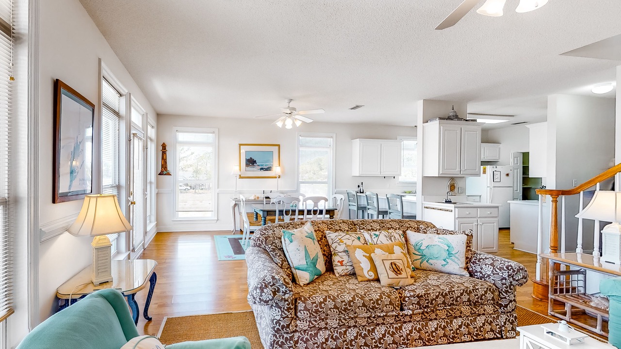 Photo of Livingroom in Audubon Place