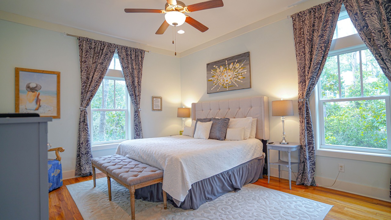 Photo of Bedroom in Lakeside at Blue Mountain Beach