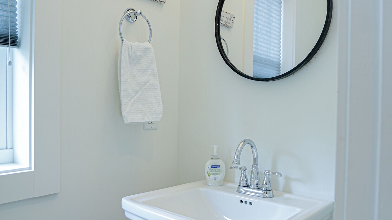Photo of Bathroom in Lakeside at Blue Mountain Beach