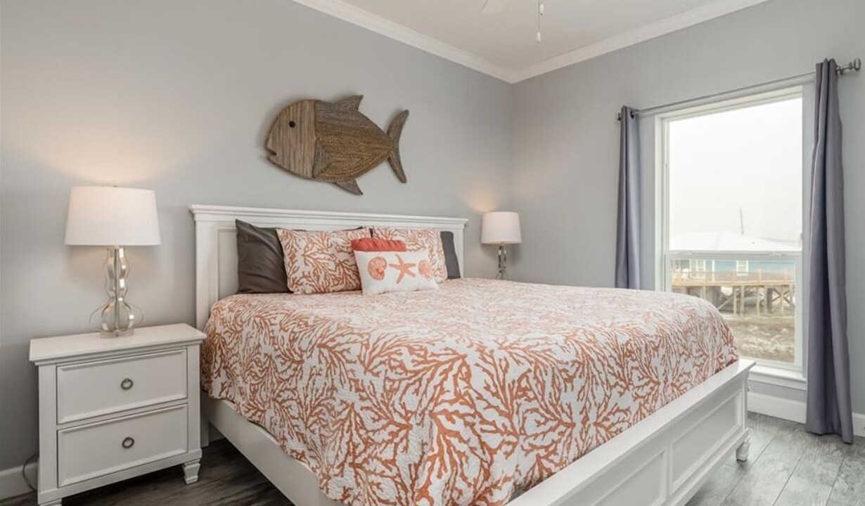 Photo of Bedroom in Dauphin Island