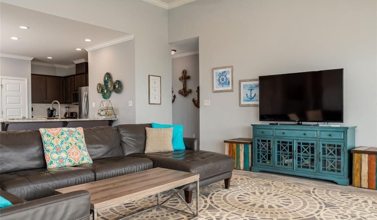 Photo of Livingroom in Dauphin Island