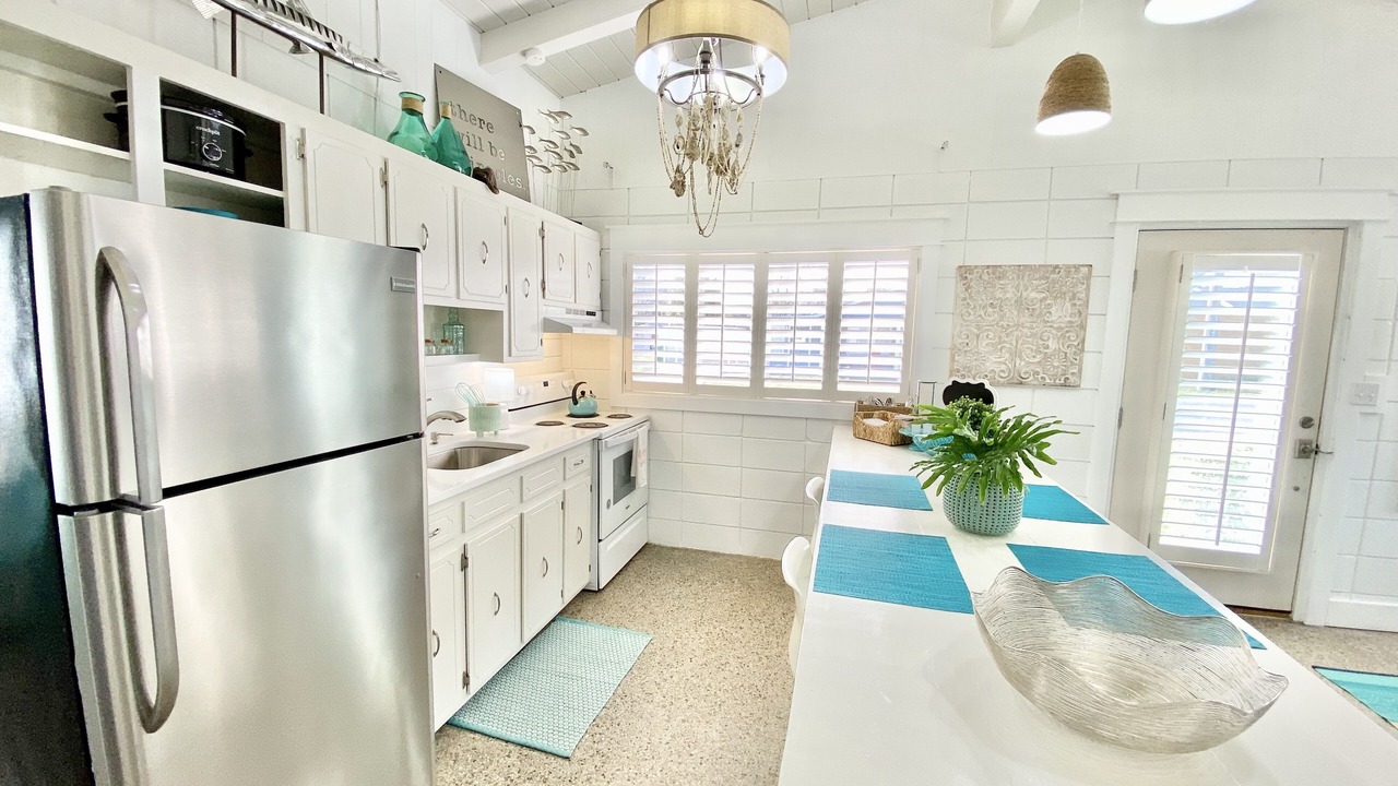 Photo of Kitchen in Laguna Beach Estates