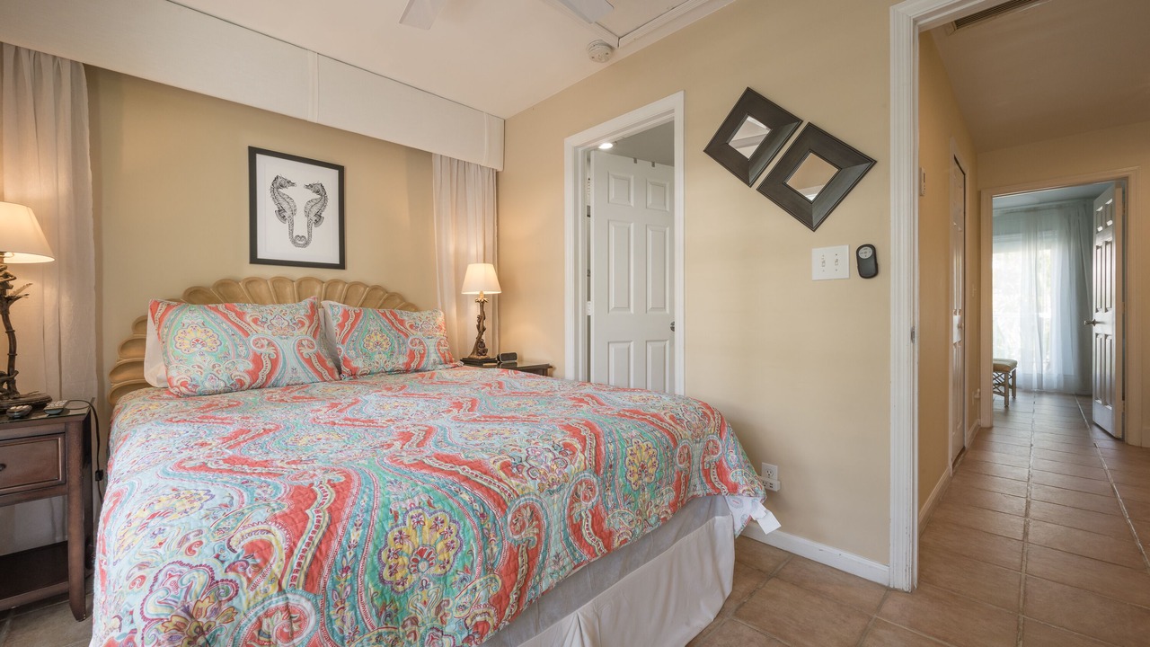 Photo of Bedroom in Bahama Village