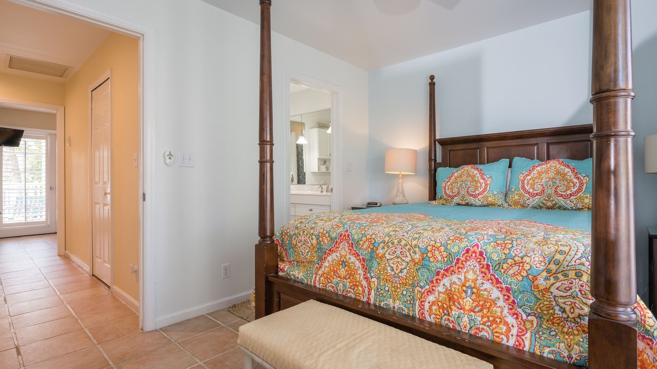 Photo of Bedroom in Bahama Village