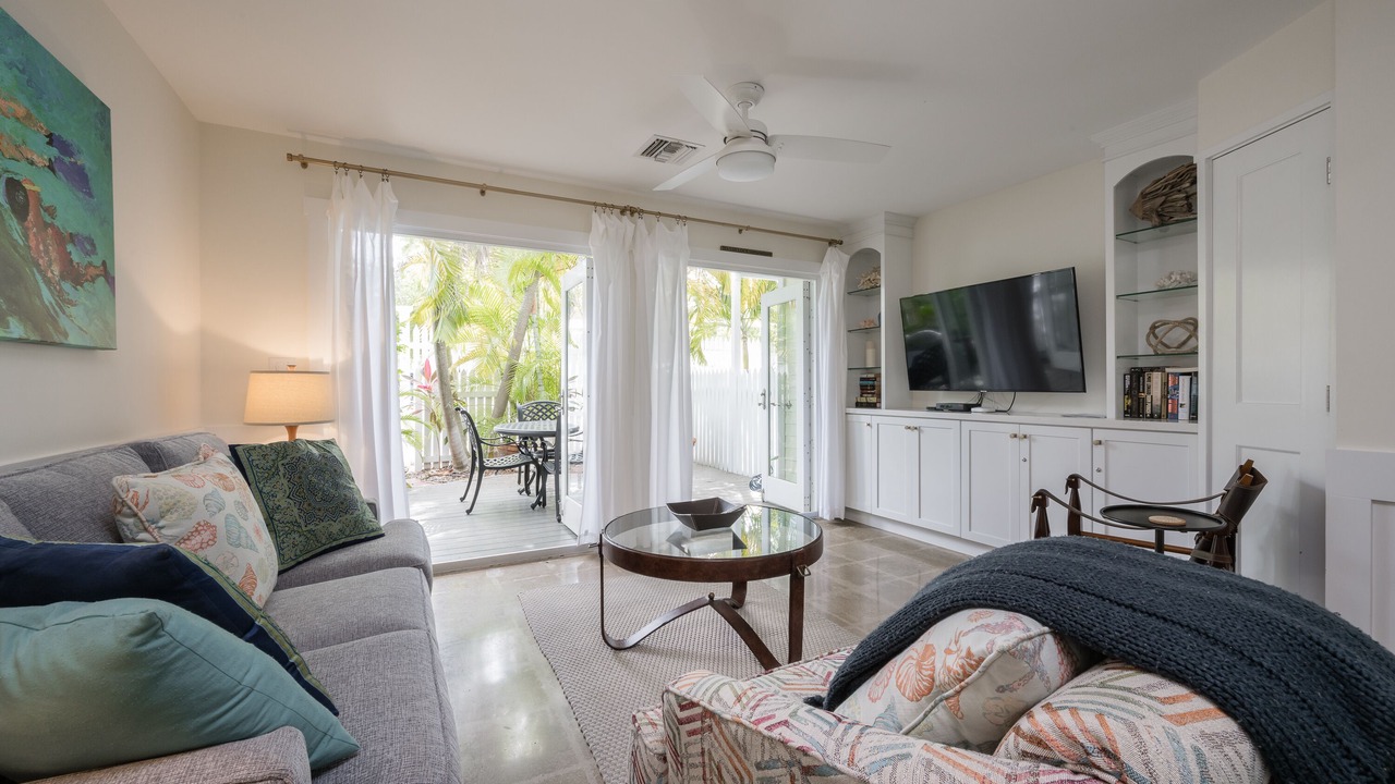 Photo of Livingroom in Bahama Village