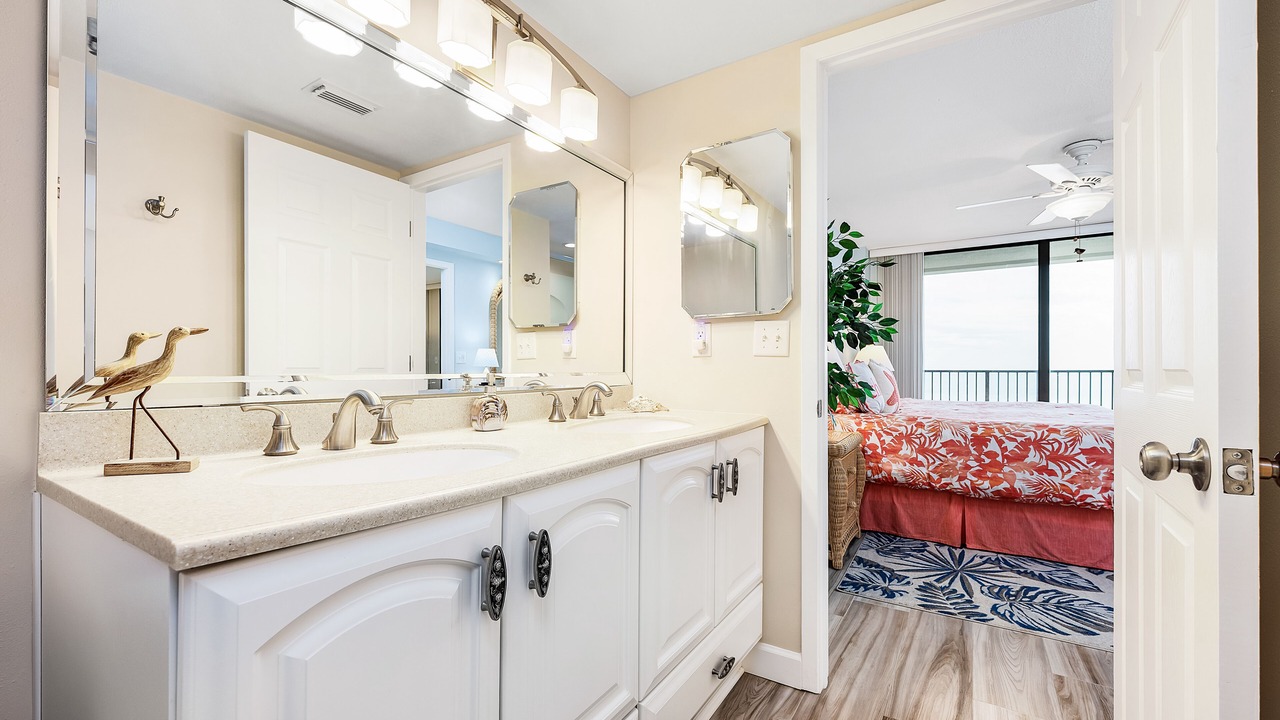 Photo of Bathroom in Navarre Beach