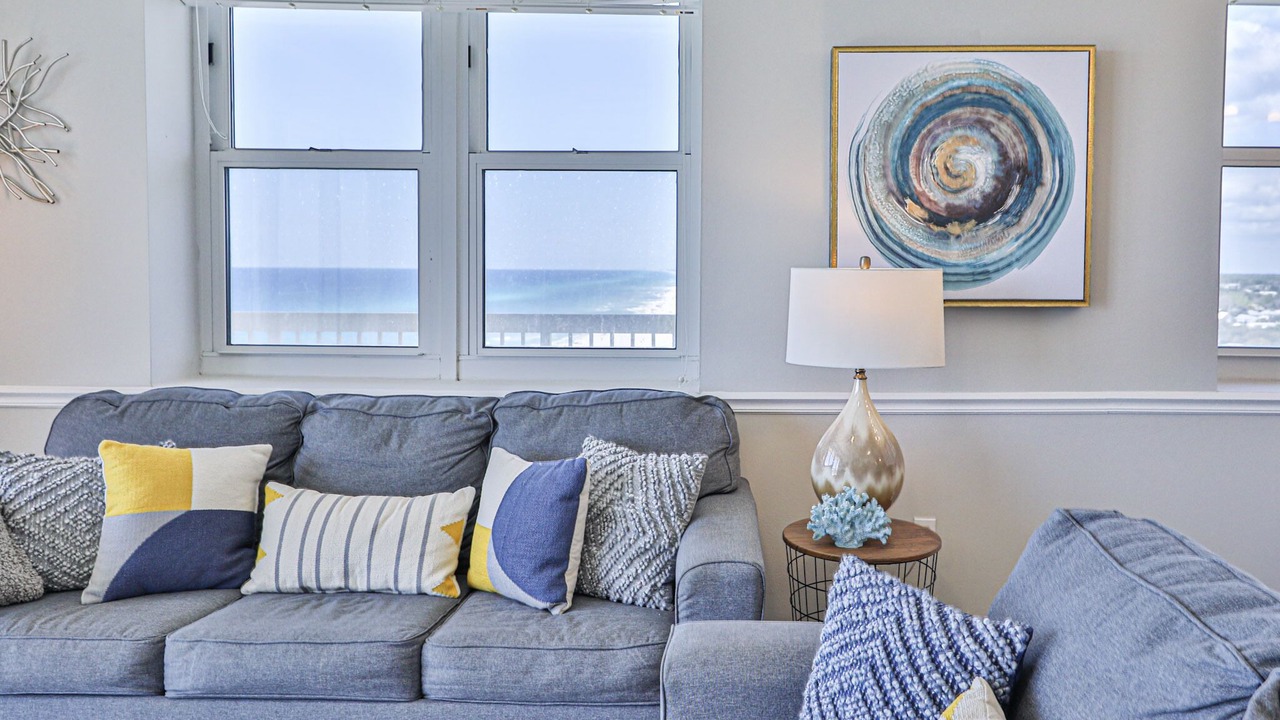 Photo of Bedroom in Miramar Beach