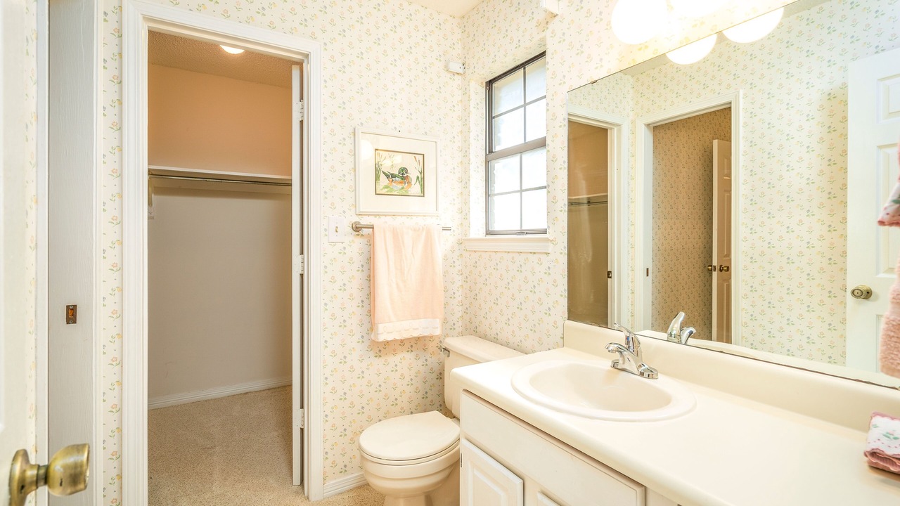 Photo of Bathroom in Northeast Pensacola