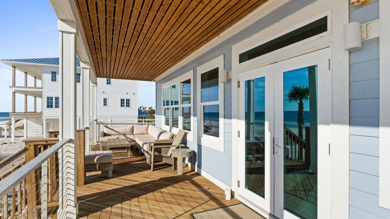 Photo of Patio Balcony in East End