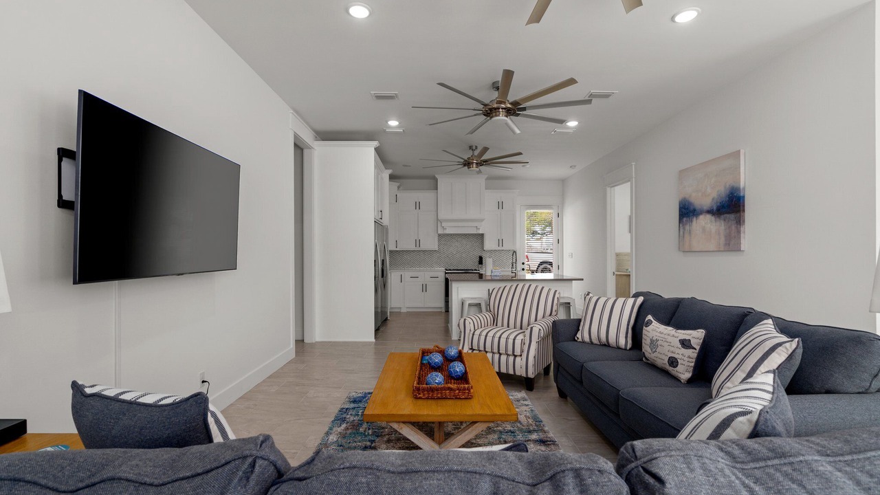 Photo of Livingroom in Laguna Beach Estates