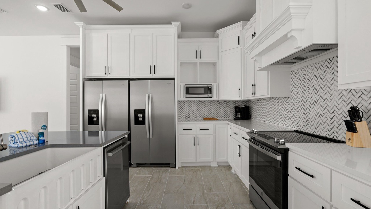 Photo of Kitchen in Laguna Beach Estates
