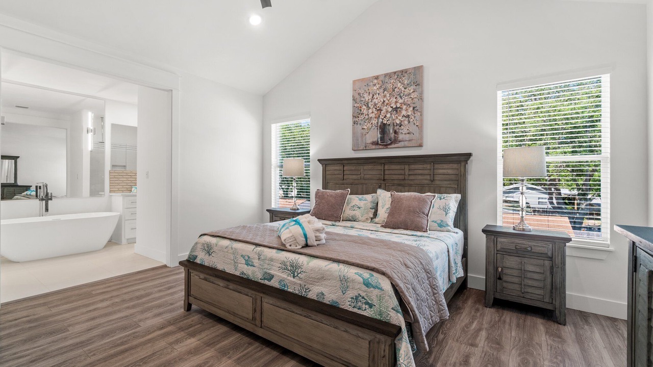 Photo of Bedroom in Laguna Beach Estates