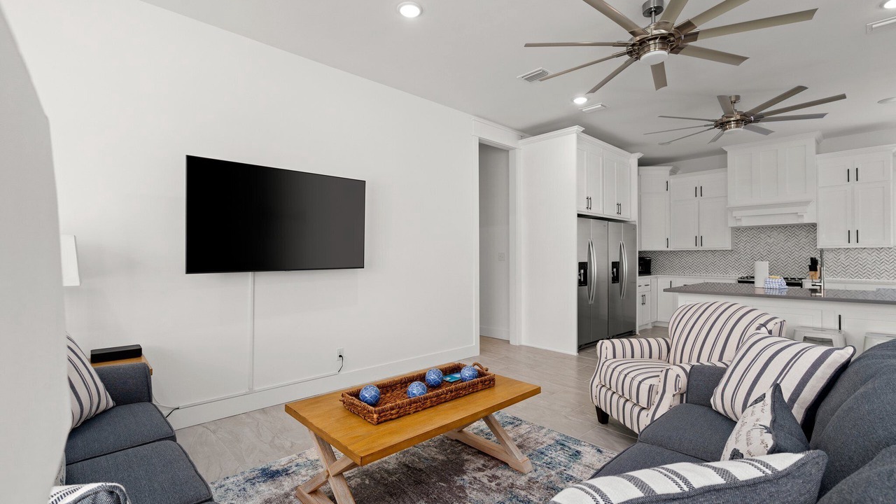 Photo of Livingroom in Laguna Beach Estates