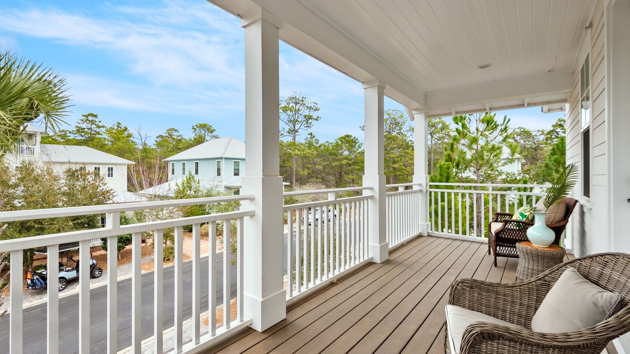 Photo of Patio Balcony in Lakeside at Blue Mountain Beach
