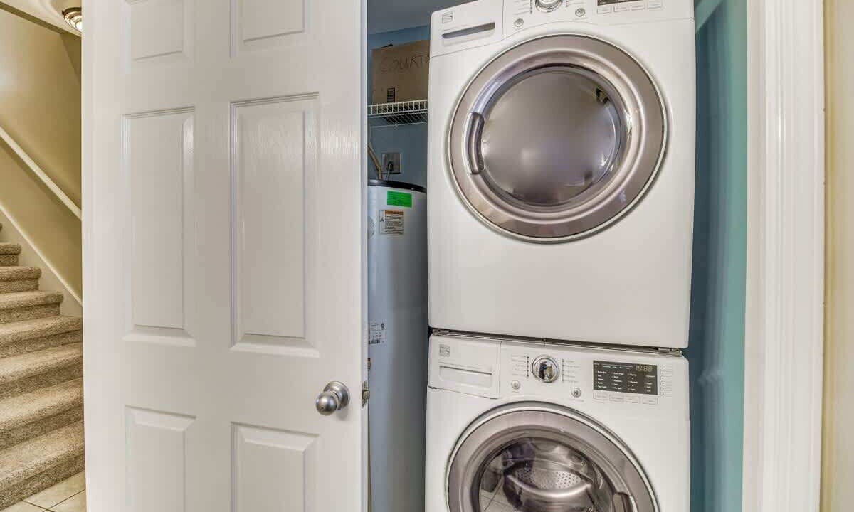 Photo of Bathroom in Innerarity Townhomes