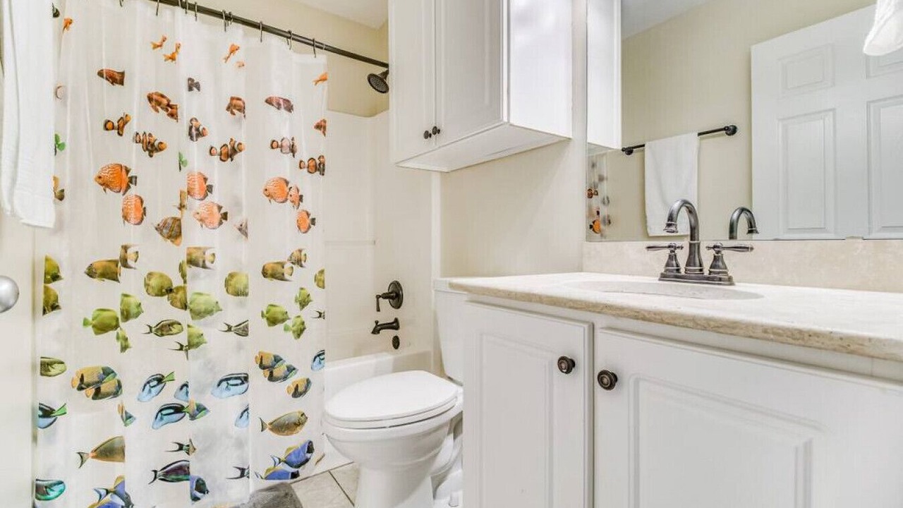 Photo of Bathroom in Innerarity Townhomes