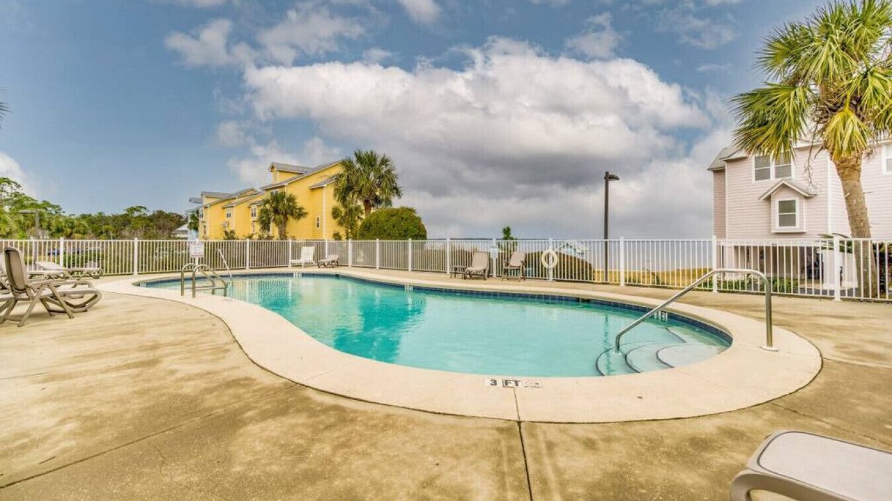 Photo of Outdoor in Innerarity Townhomes