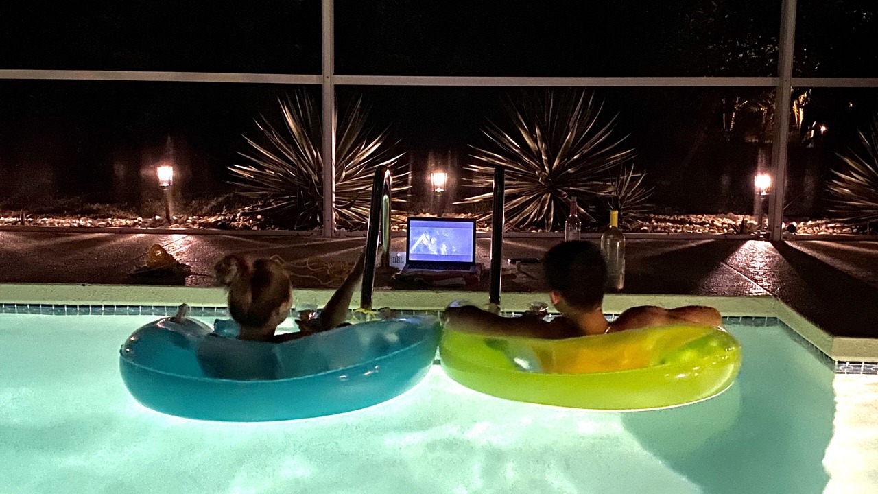 Photo of Outdoor in Crown Pointe