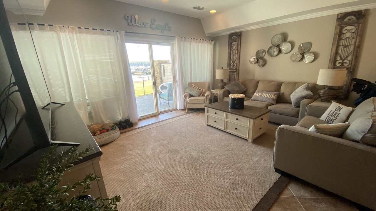 Photo of Livingroom in Dadeville