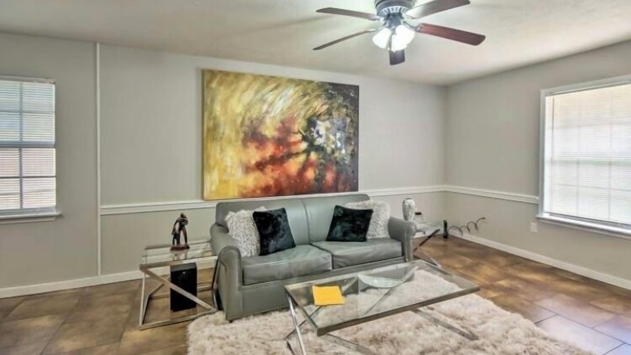 Photo of Livingroom in Jackson