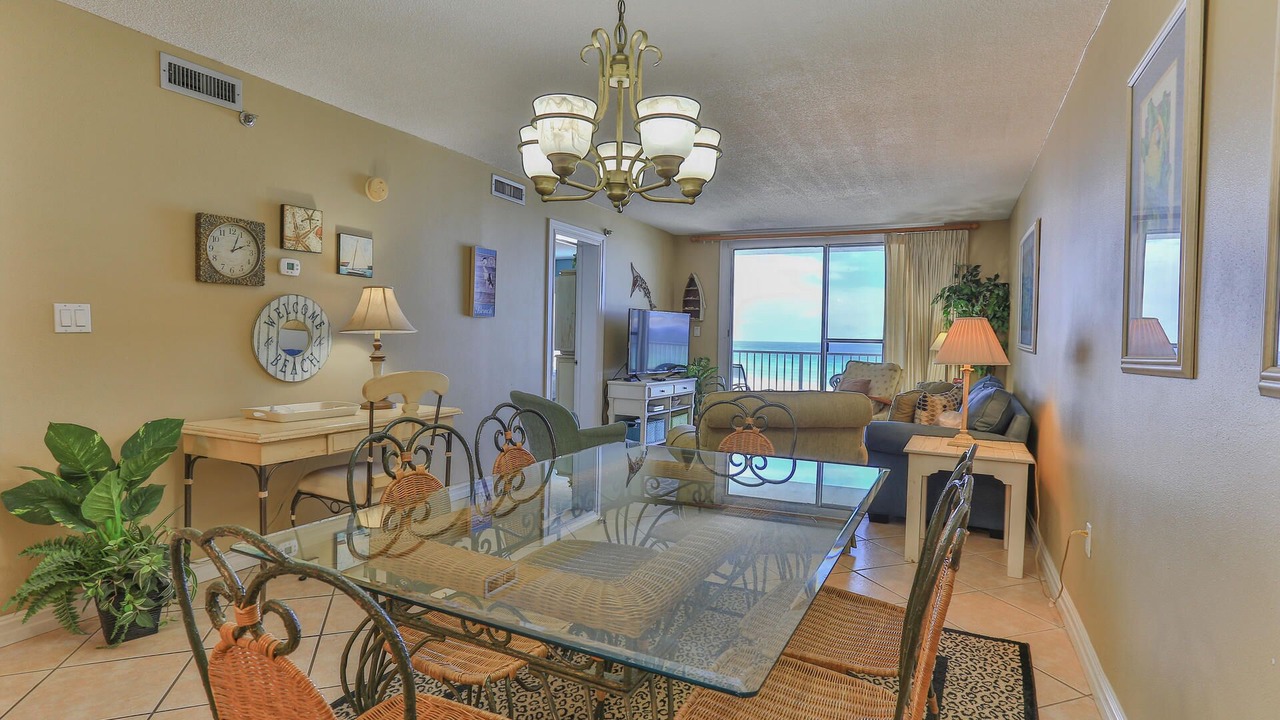 Photo of Livingroom in North West Florida
