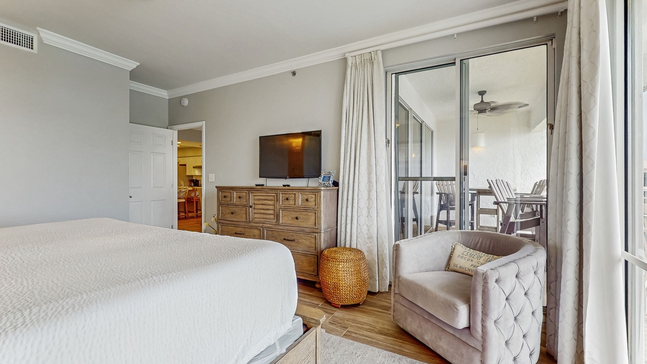 Photo of Bedroom in Rosemary Beach