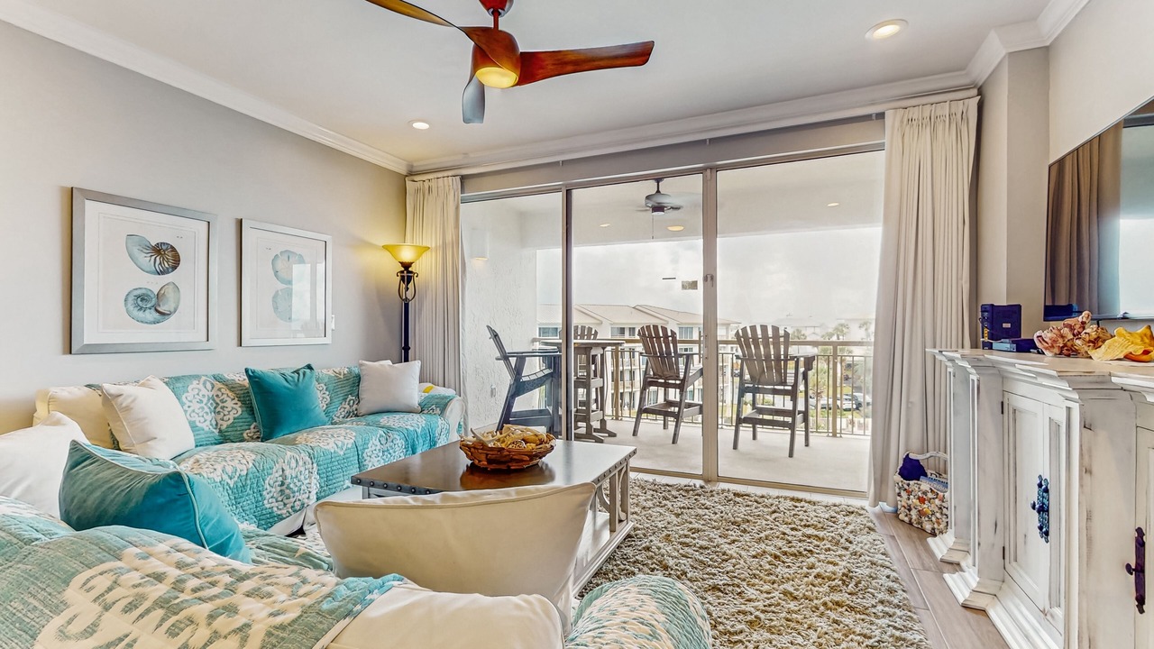 Photo of Livingroom in Rosemary Beach