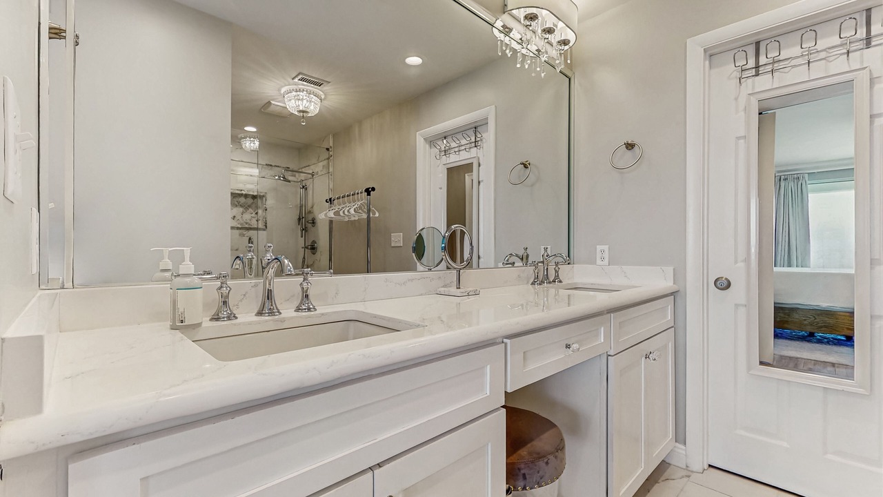 Photo of Bathroom in Rosemary Beach
