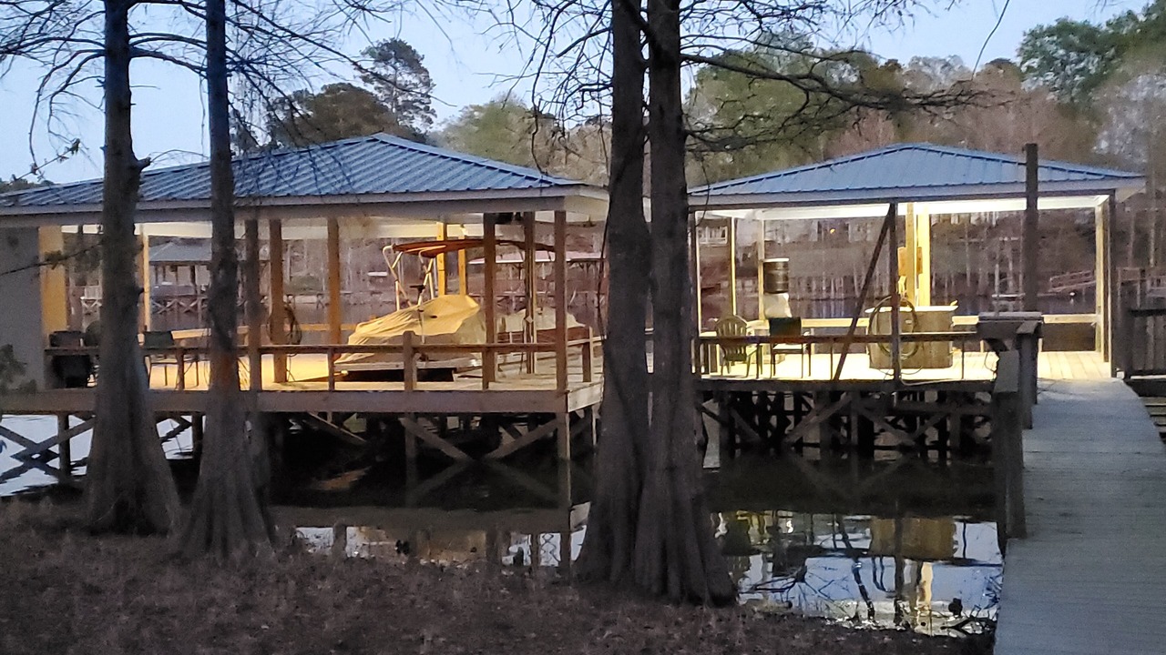 Photo of Others in Hemphill