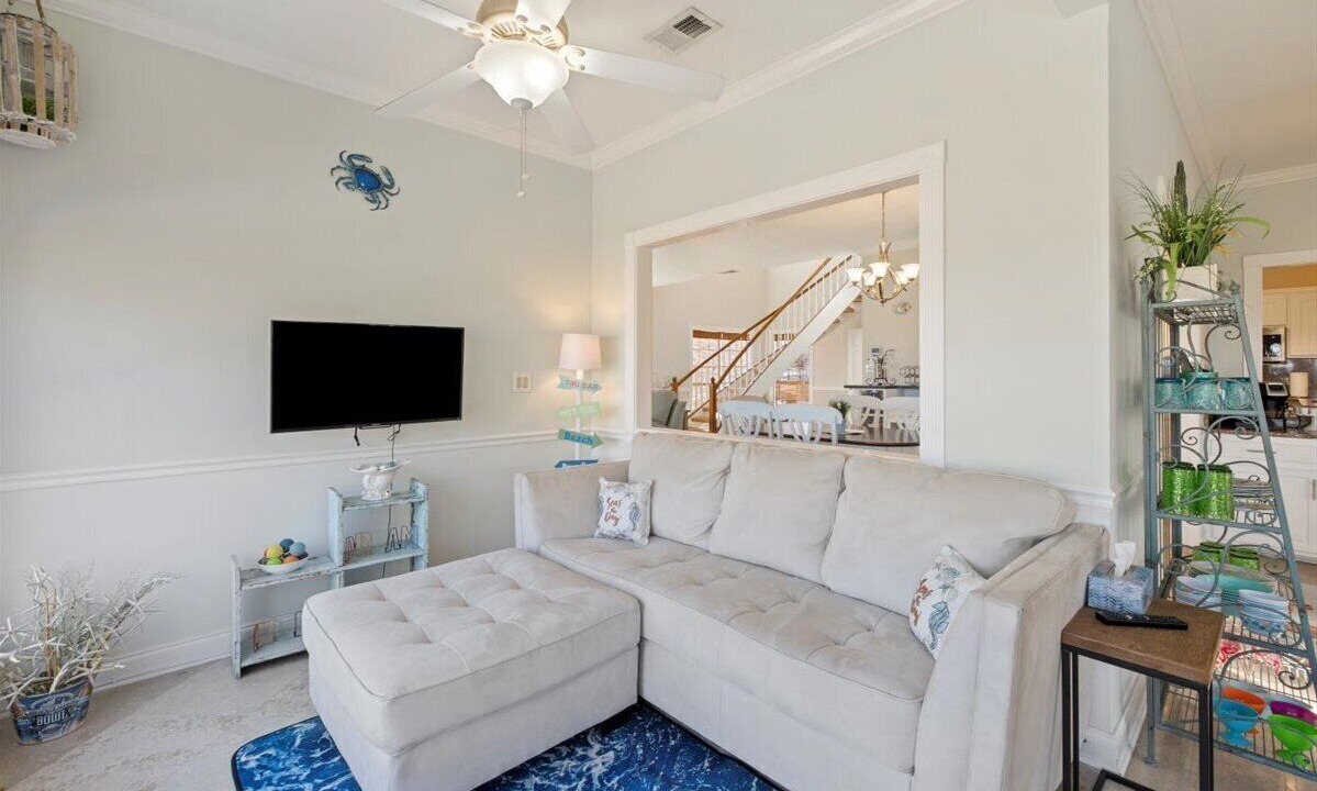 Photo of Livingroom in Mary Esther